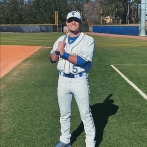 Meet your Posher, Cameron